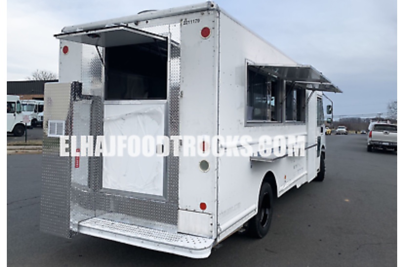 26' Food Truck Food Truck Empire