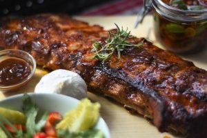 Memphis-style spicy barbecue pork ribs