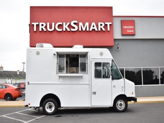 1700 Mile 2016 Ford Econoline Food Truck in Morrisville, PA