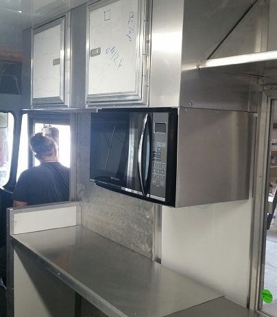 33,000 Mile Isuzu Diesel Food Truck in Elgin, SC