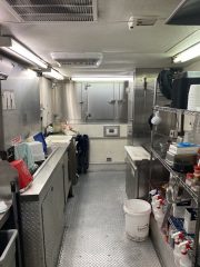Fully Loaded 33′ Utilimaster Food Truck in Austin, TX