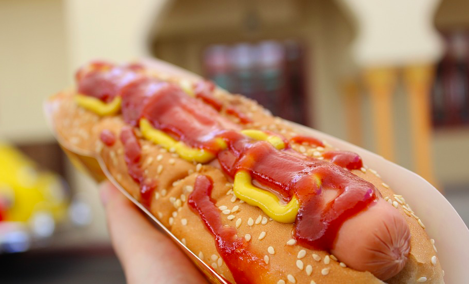 gourmet hotdog