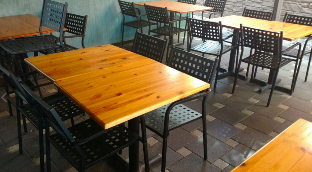 Restaurant dining tables for sale
