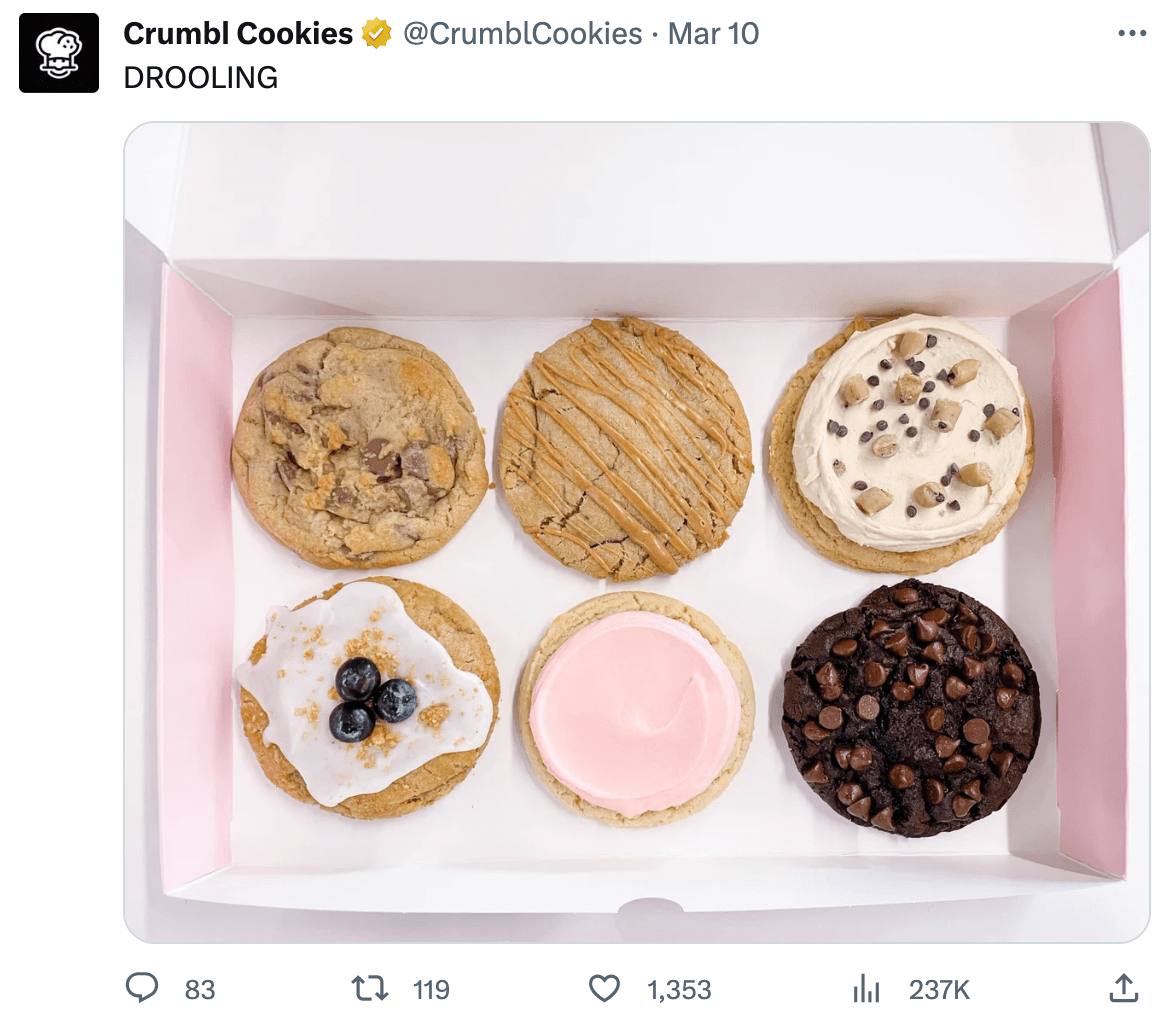 https://foodtruckempire.com/wp-content/uploads/six-box-crumbl-cookies.png